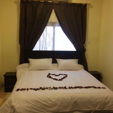Al Eairy Furnished Apartments - Al Bahah 4 外观 照片