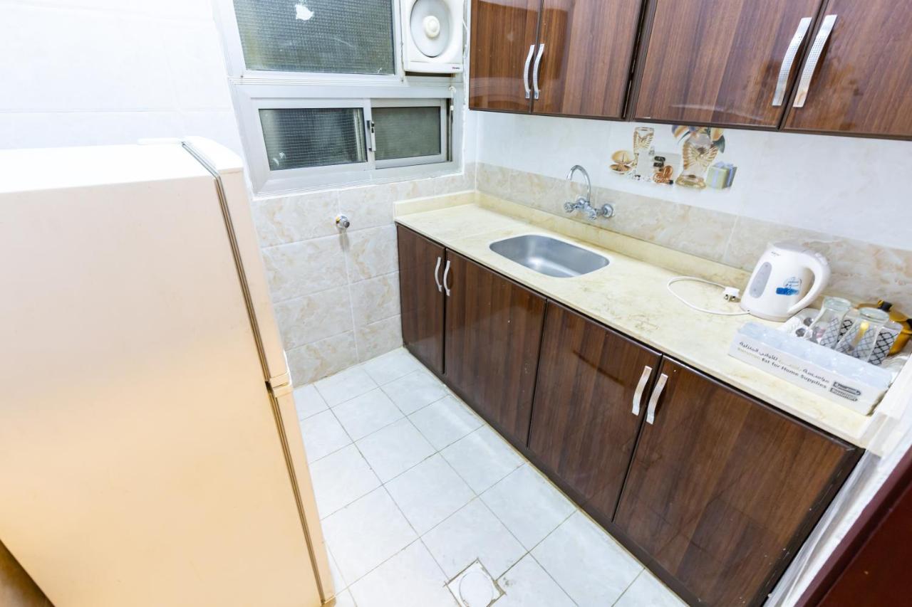 Al Eairy Furnished Apartments - Al Bahah 4 外观 照片